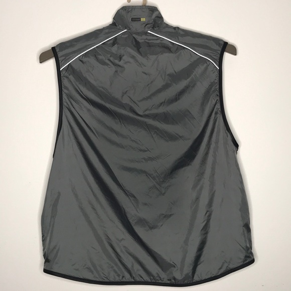 Eddie Bauer Sport lite track sleeveless vest - Picture 2 of 5